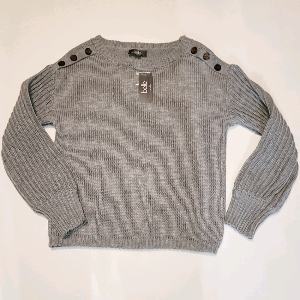 Belle chunky sweater cozy button detail